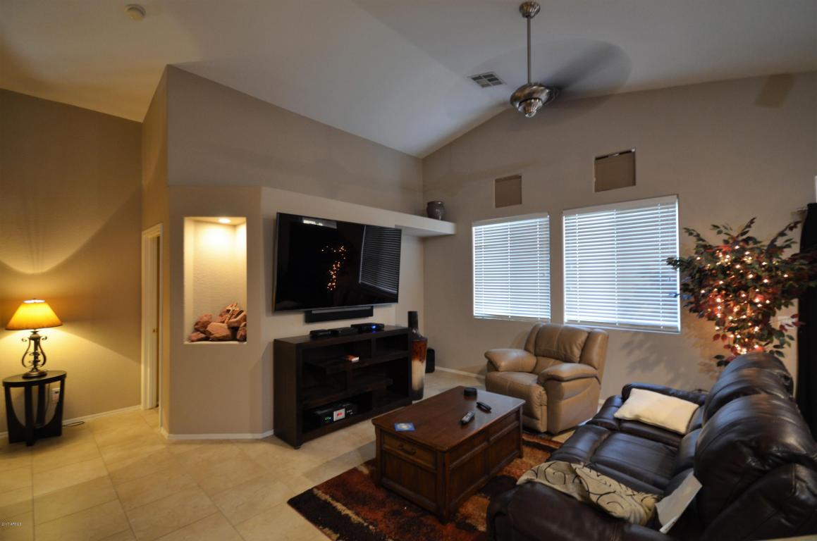 2233 S Harper --, Mesa, AZ 85209 photo 4