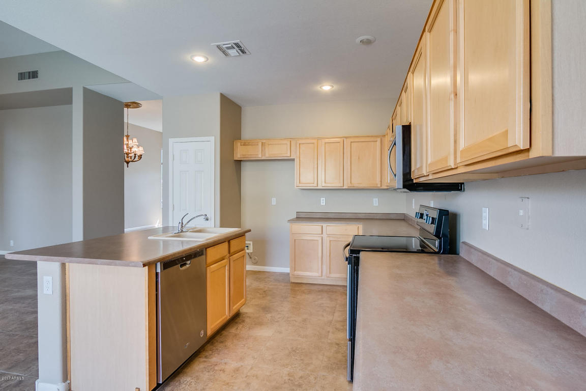 1682 E Bruce Ave, Gilbert, AZ 85234 photo 6