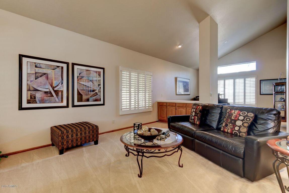 86 W Pecan Pl, Tempe, AZ 85284 photo 4