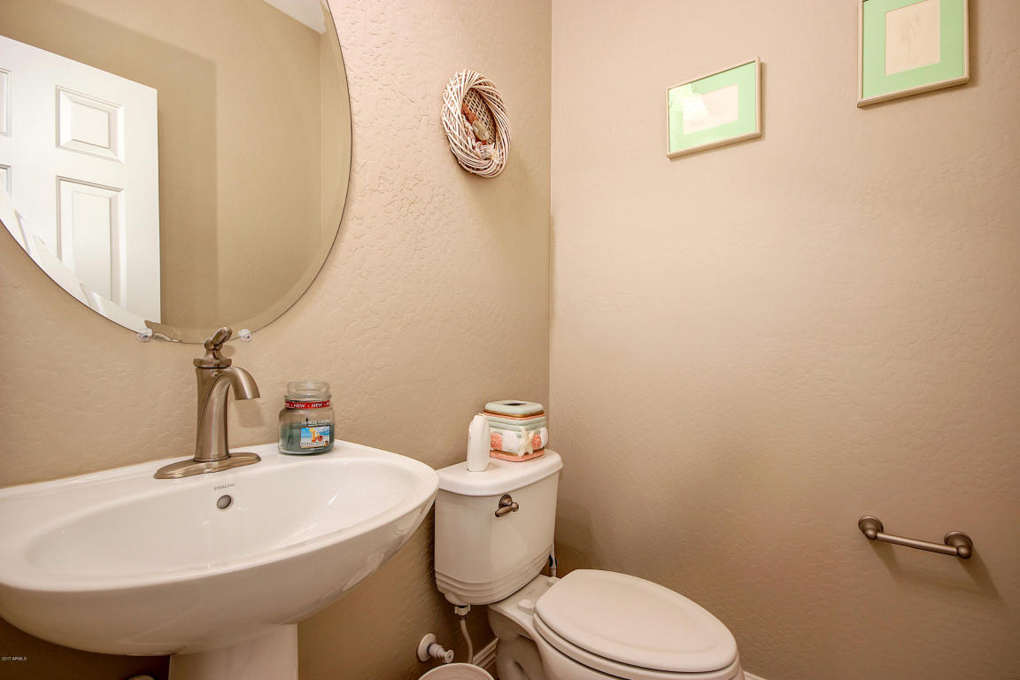 1679 W Cavedale Dr, Phoenix, AZ 85085 photo 17