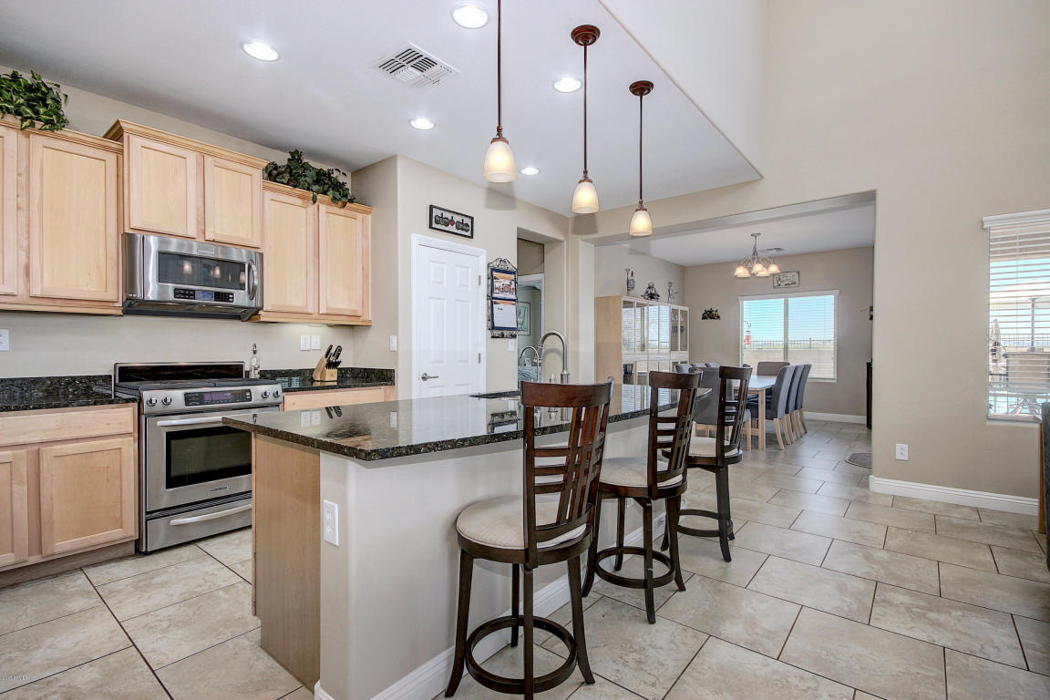 1679 W Cavedale Dr, Phoenix, AZ 85085 photo 10