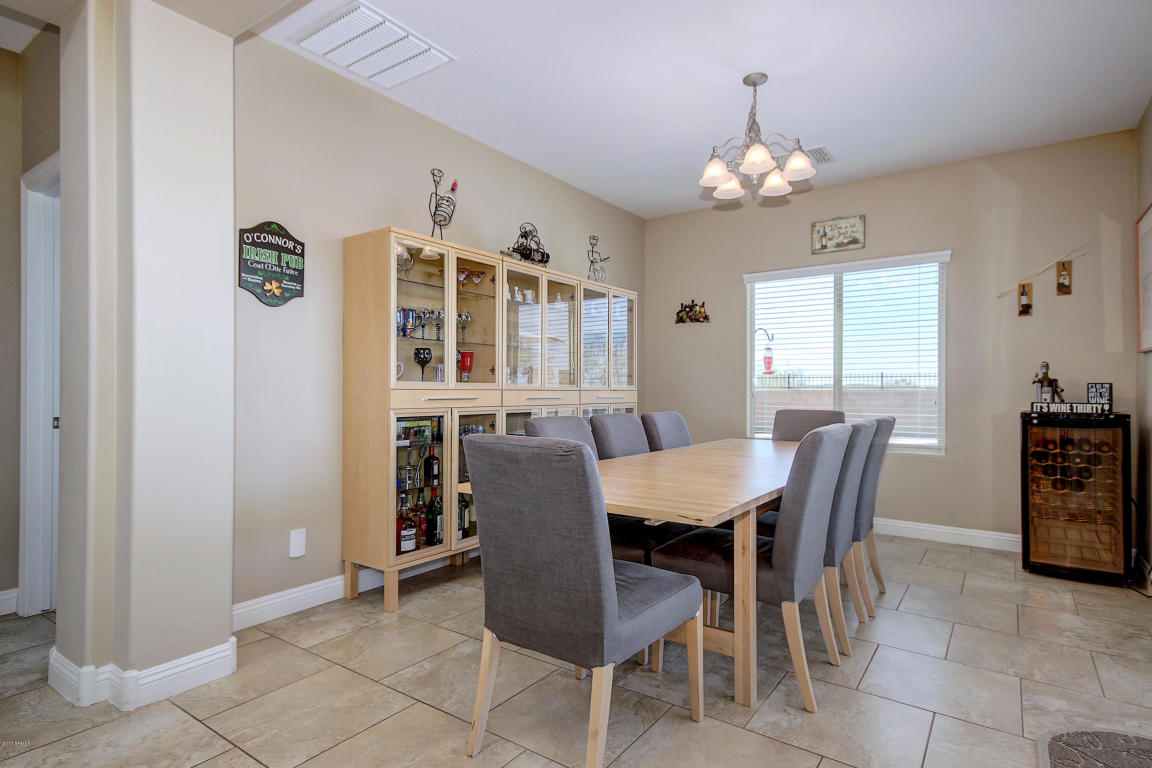 1679 W Cavedale Dr, Phoenix, AZ 85085 photo 16