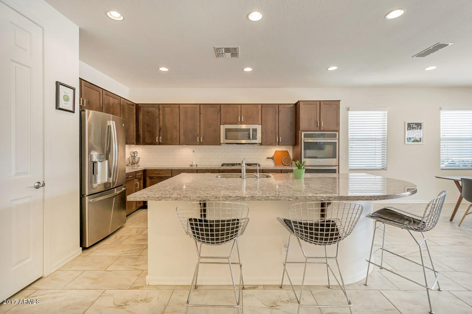 3957 E Ficus Way, Gilbert, AZ 85298 photo 9