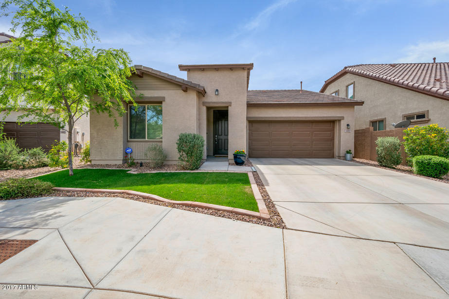 3957 E Ficus Way, Gilbert, AZ 85298 photo 1