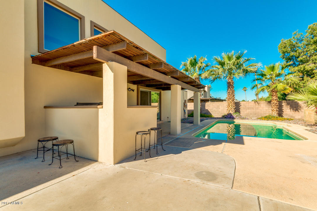 334 E Caribbean Ln, Phoenix, AZ 85022 photo 17