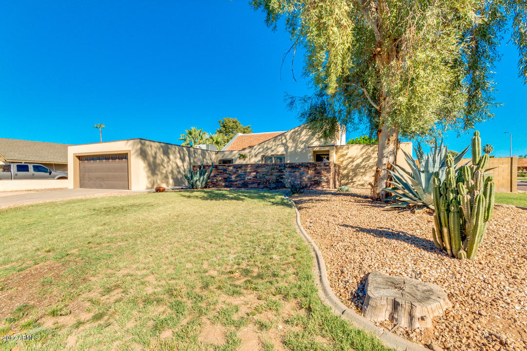334 E Caribbean Ln, Phoenix, AZ 85022 photo 1
