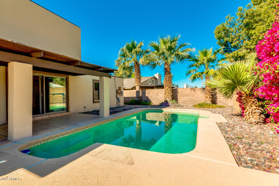 334 E Caribbean Ln, Phoenix, AZ 85022 photo 16