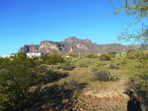 165 N Sixshooter Rd #-, Apache Junction, AZ 85119 photo 2
