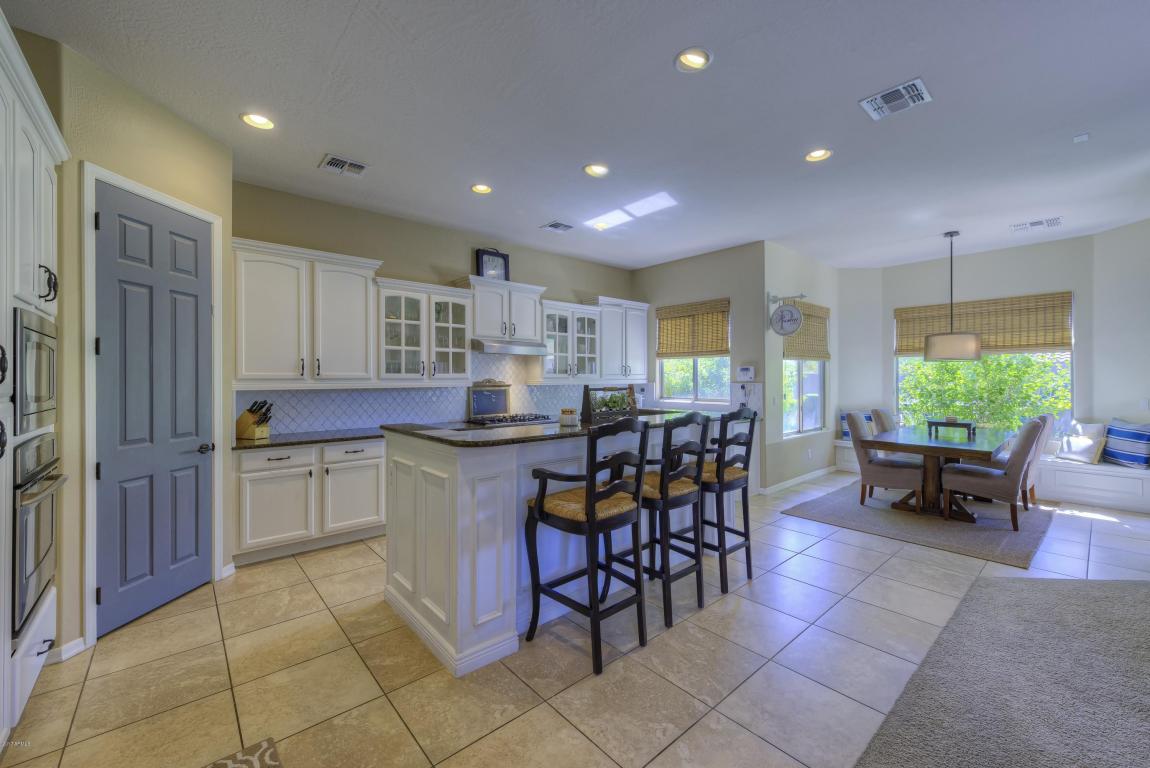 3955 E Parkside Ln, Phoenix, AZ 85050 photo 3