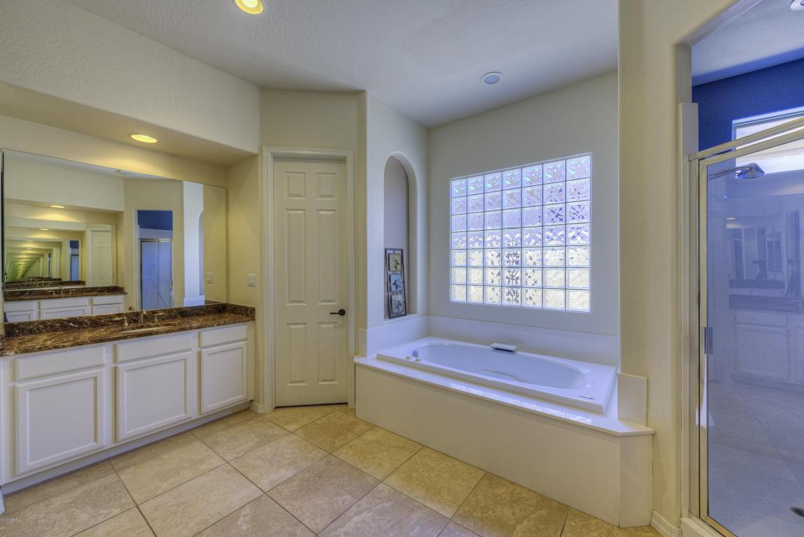 3955 E Parkside Ln, Phoenix, AZ 85050 photo 20
