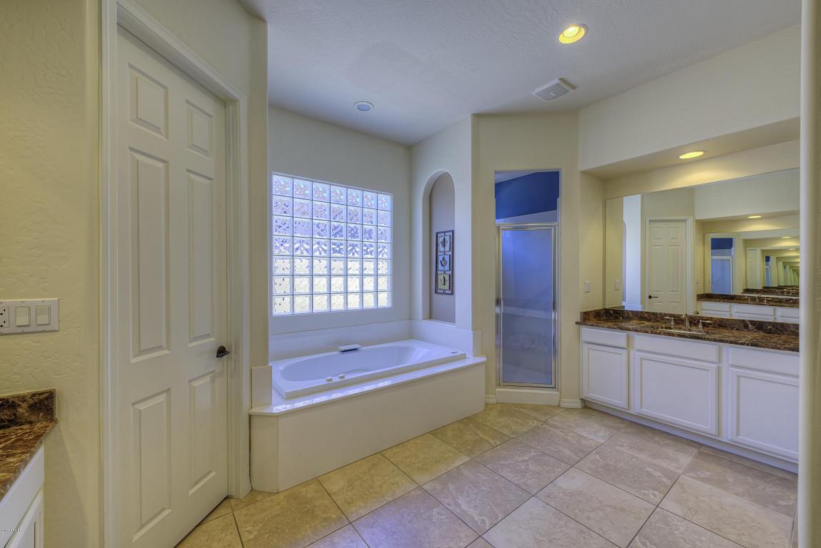 3955 E Parkside Ln, Phoenix, AZ 85050 photo 19