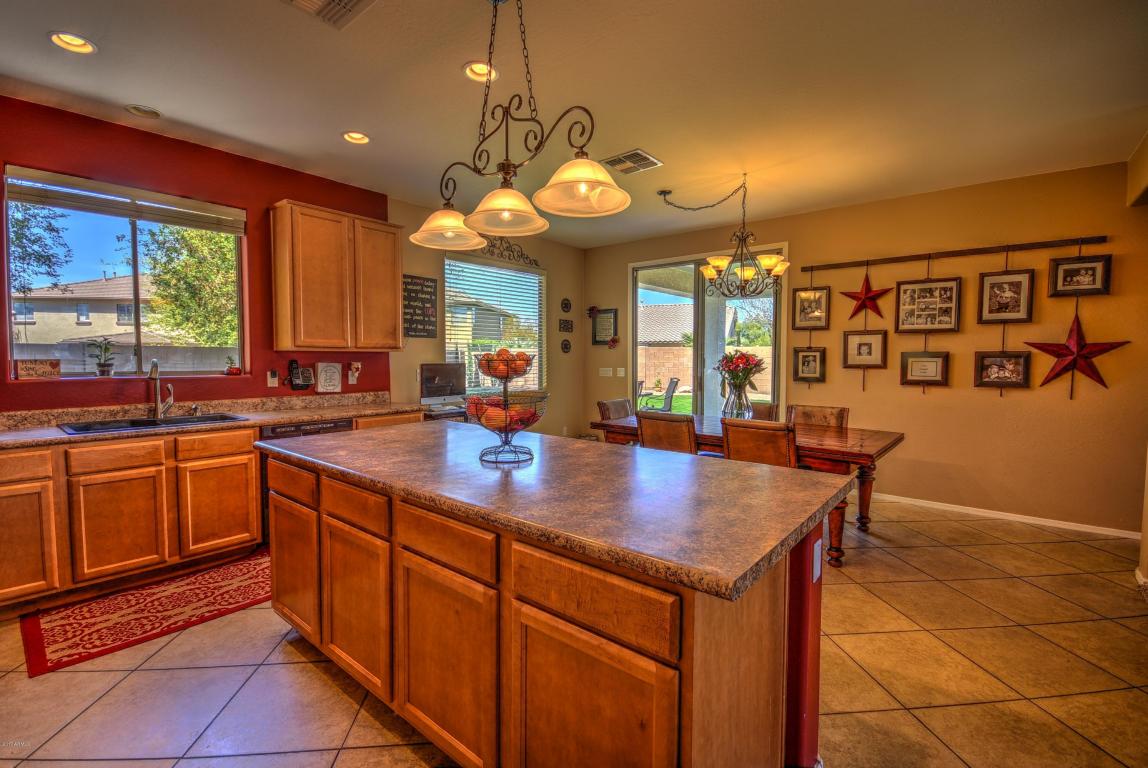 4236 E Crest Ct, Gilbert, AZ 85298 photo 3