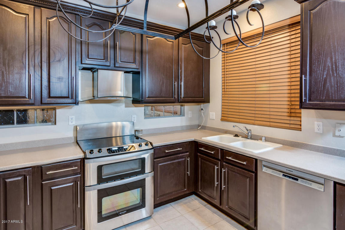 422 E Redwood Ln, Phoenix, AZ 85048 photo 10