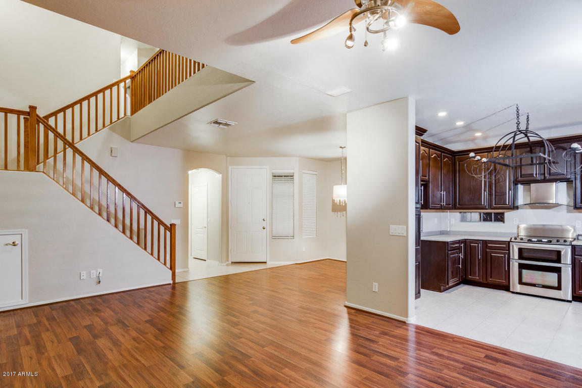422 E Redwood Ln, Phoenix, AZ 85048 photo 7