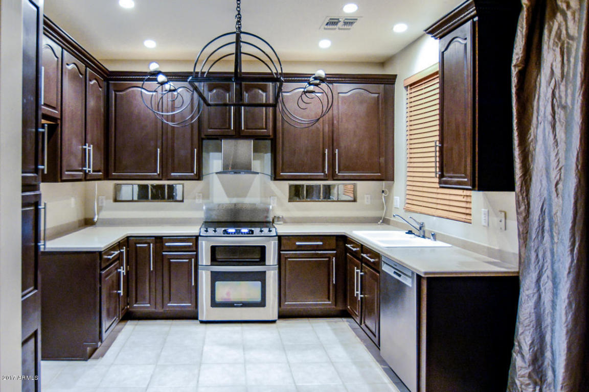422 E Redwood Ln, Phoenix, AZ 85048 photo 8