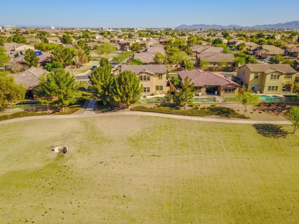 2910 S Colonial St, Gilbert, AZ 85295 photo 52