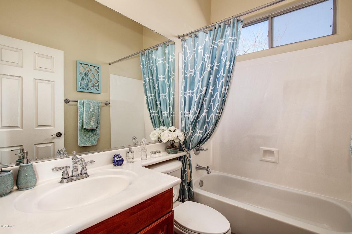 2910 S Colonial St, Gilbert, AZ 85295 photo 37