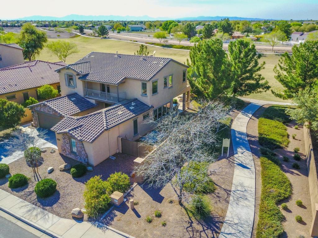 2910 S Colonial St, Gilbert, AZ 85295 photo 6