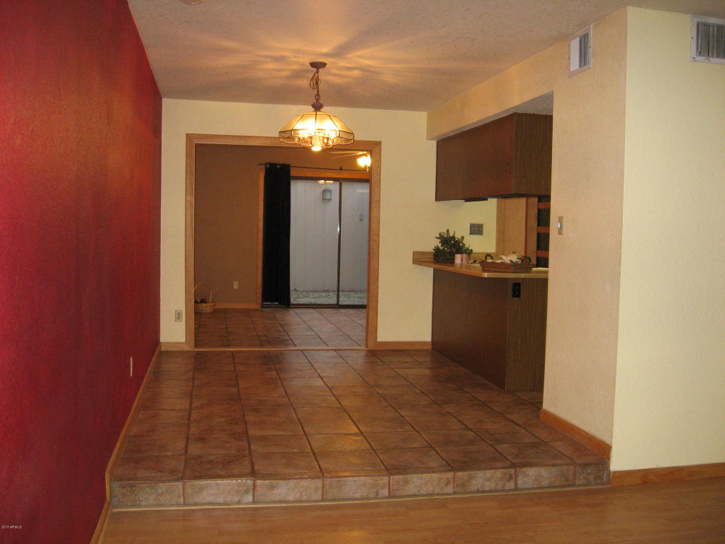 954 N Date --, Mesa, AZ 85201 photo 8
