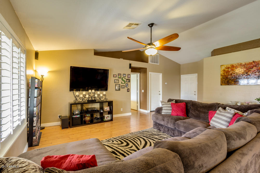 2885 E Toledo Ct, Gilbert, AZ 85295 photo 5