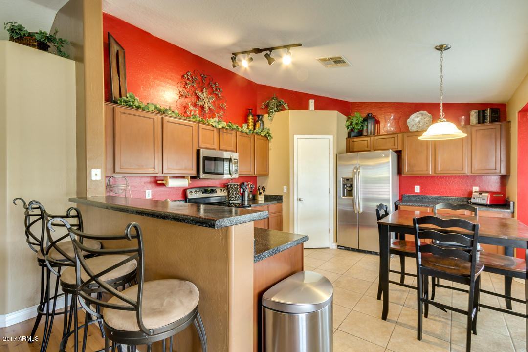 2885 E Toledo Ct, Gilbert, AZ 85295 photo 6