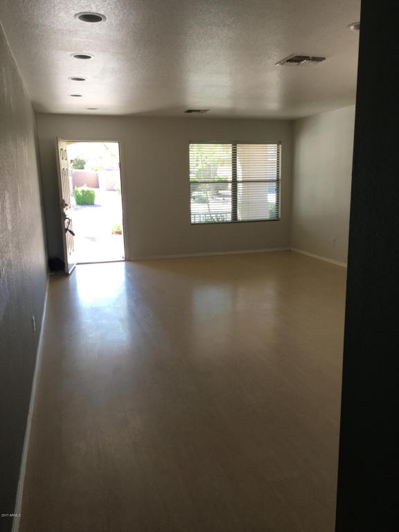 1118 E Beth Dr, Phoenix, AZ 85042 photo 5