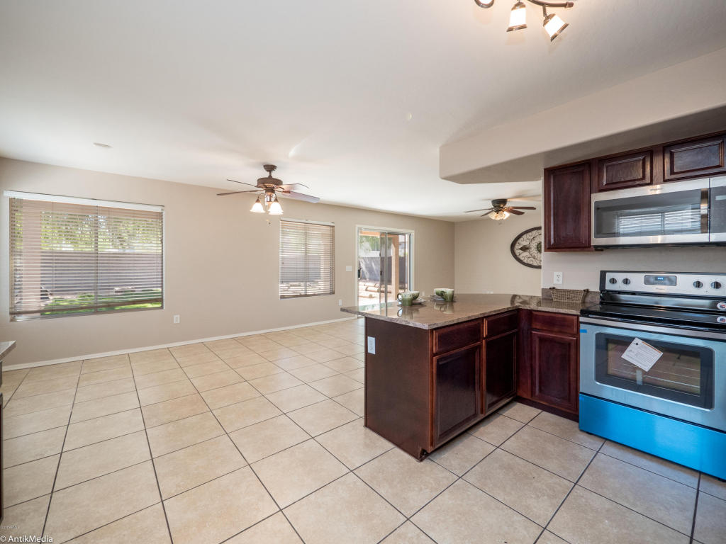 1979 E Barnacle Ave, Apache Junction, AZ 85119 photo 14