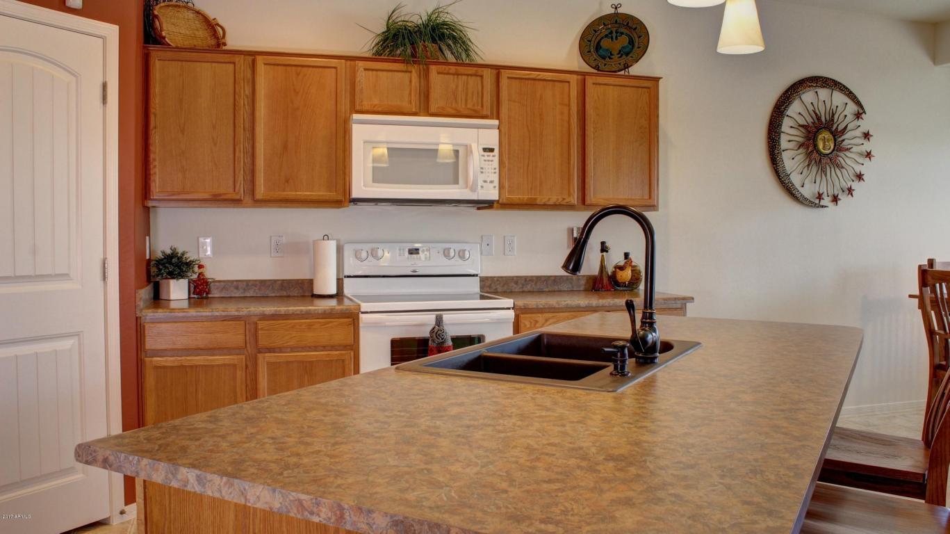 2751 W 18th Ave, Apache Junction, AZ 85120 photo 3