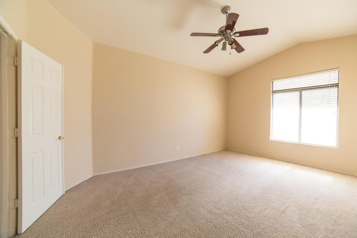 3926 E Taro Ln, Phoenix, AZ 85050 photo 12