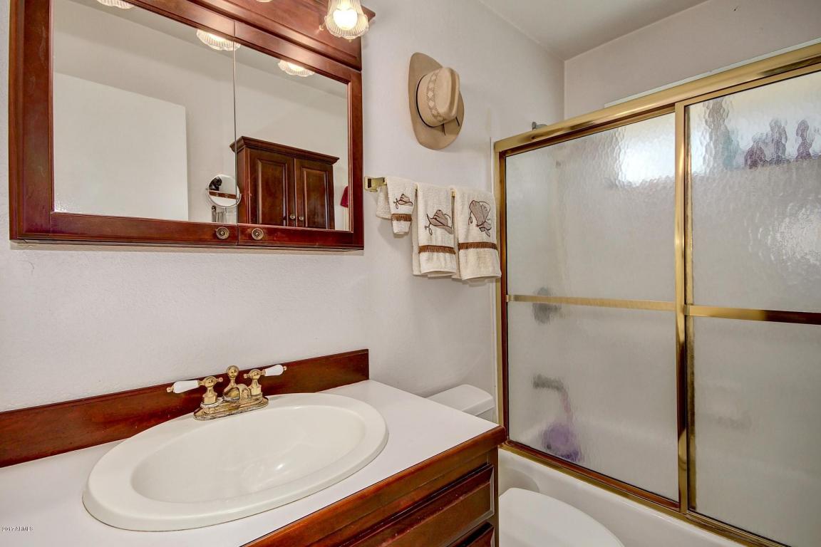 5039 E Osborn Rd, Phoenix, AZ 85018 photo 17