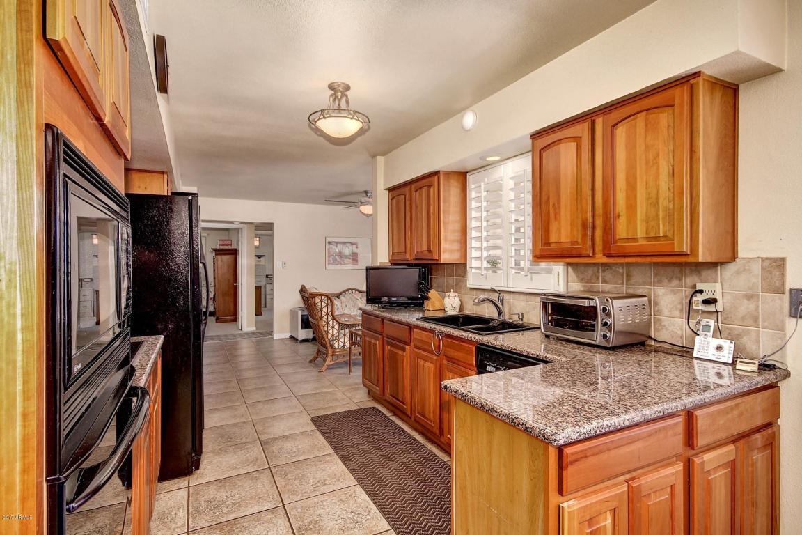 5039 E Osborn Rd, Phoenix, AZ 85018 photo 9