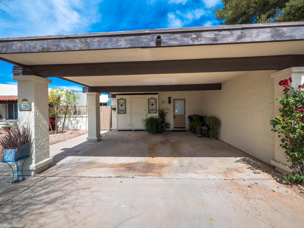 1996 E Oxford Dr, Tempe, AZ 85283 photo 4