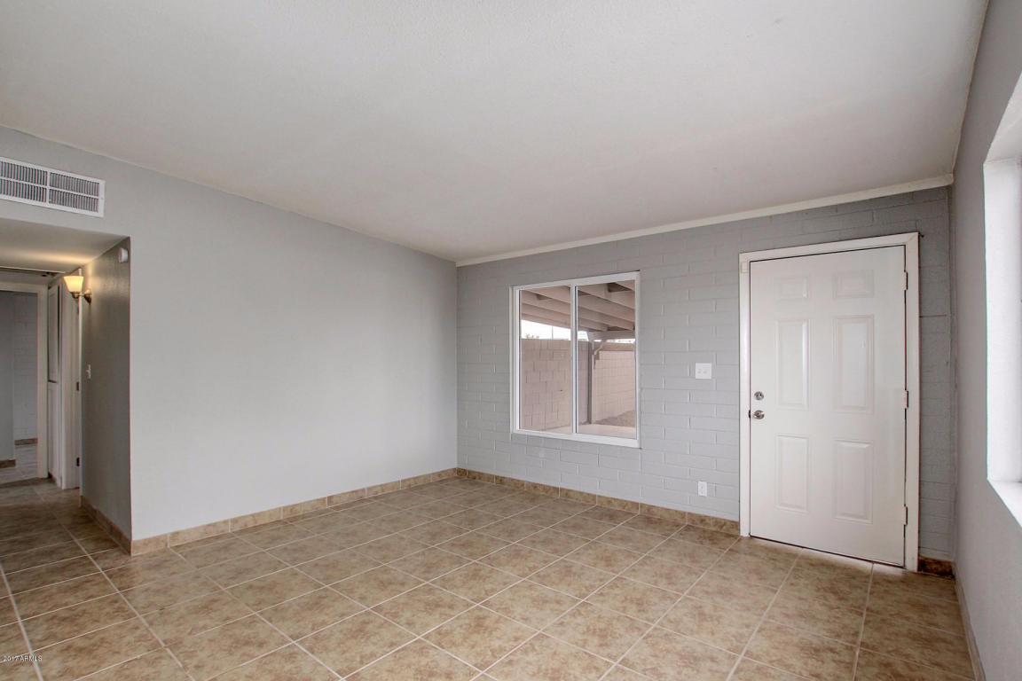 1701 E Chipman Rd, Phoenix, AZ 85040 photo 8