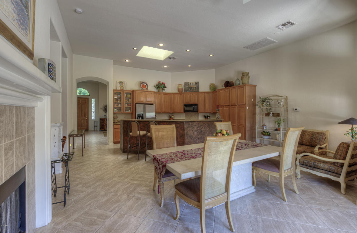 1125 E Ocotillo Rd, Phoenix, AZ 85014 photo 10