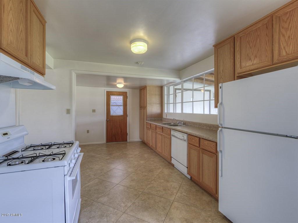 4116 N 42nd Pl, Phoenix, AZ 85018 photo 6