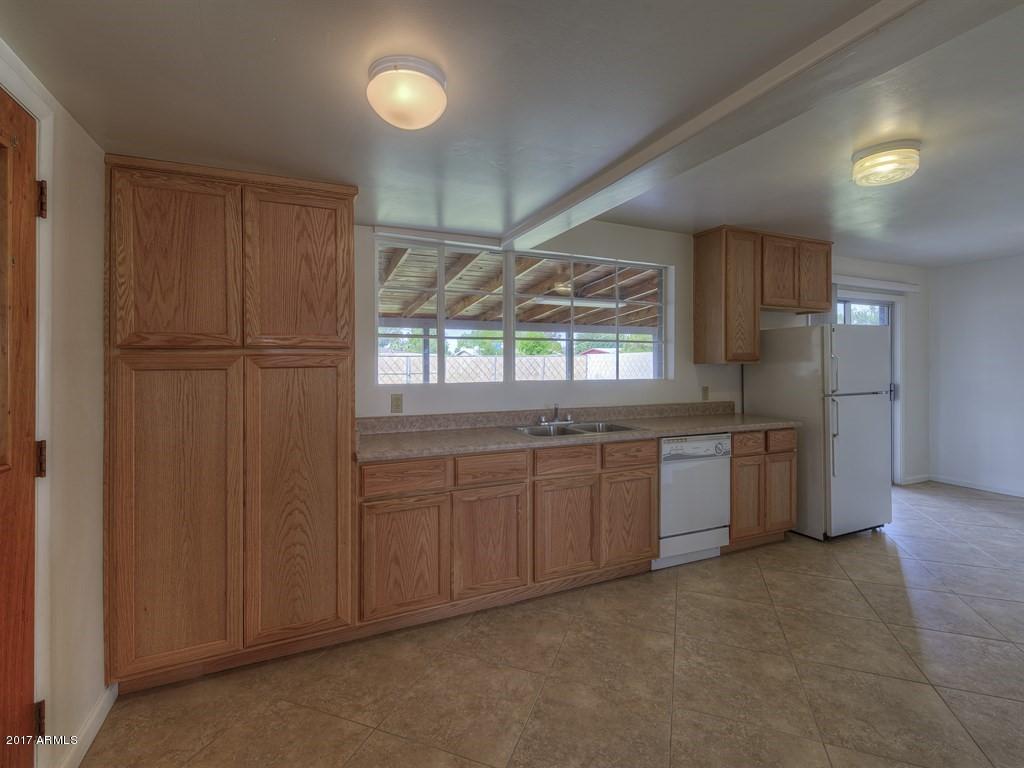 4116 N 42nd Pl, Phoenix, AZ 85018 photo 5