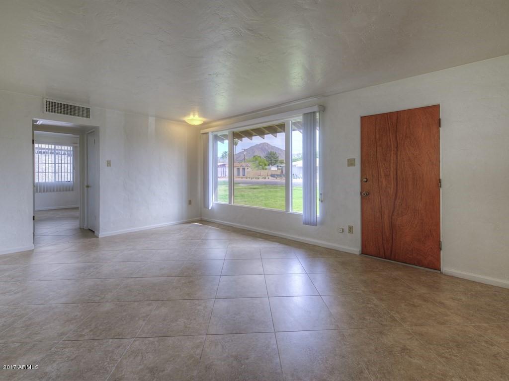 4116 N 42nd Pl, Phoenix, AZ 85018 photo 3