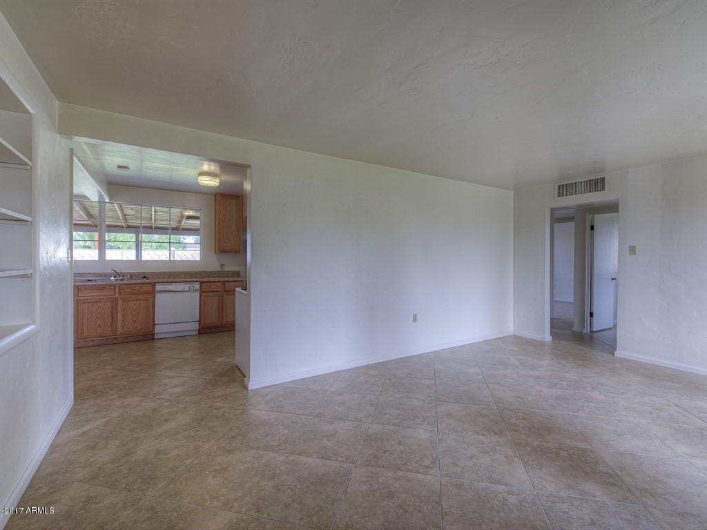 4116 N 42nd Pl, Phoenix, AZ 85018 photo 4