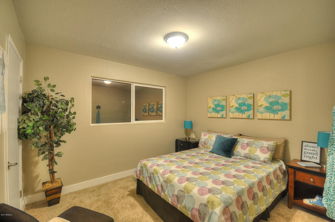 1901 E Mobile Ln, Phoenix, AZ 85040 photo 14