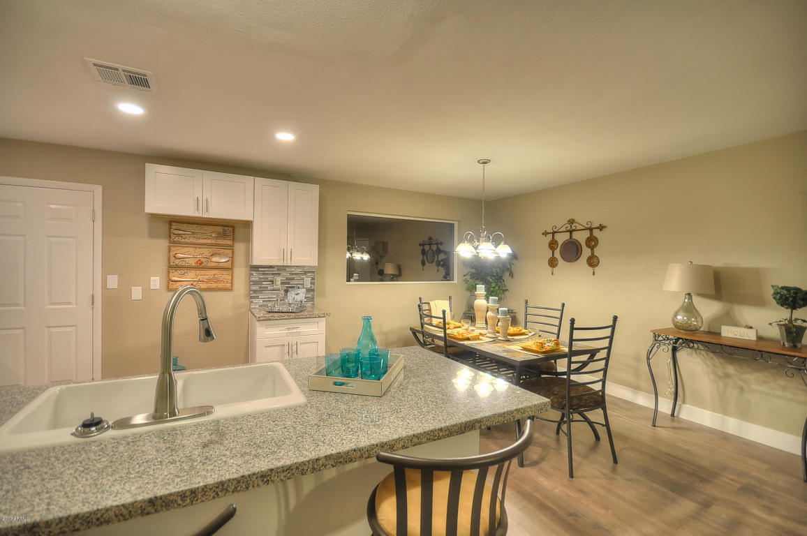 1901 E Mobile Ln, Phoenix, AZ 85040 photo 10
