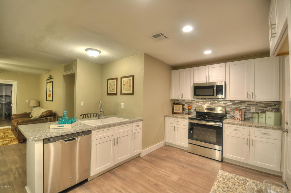 1901 E Mobile Ln, Phoenix, AZ 85040 photo 7