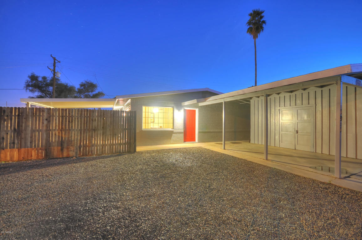 1901 E Mobile Ln, Phoenix, AZ 85040 photo 2