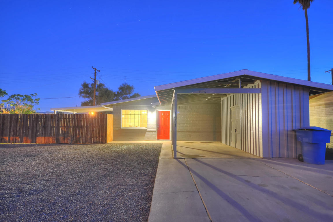 1901 E Mobile Ln, Phoenix, AZ 85040 photo 1