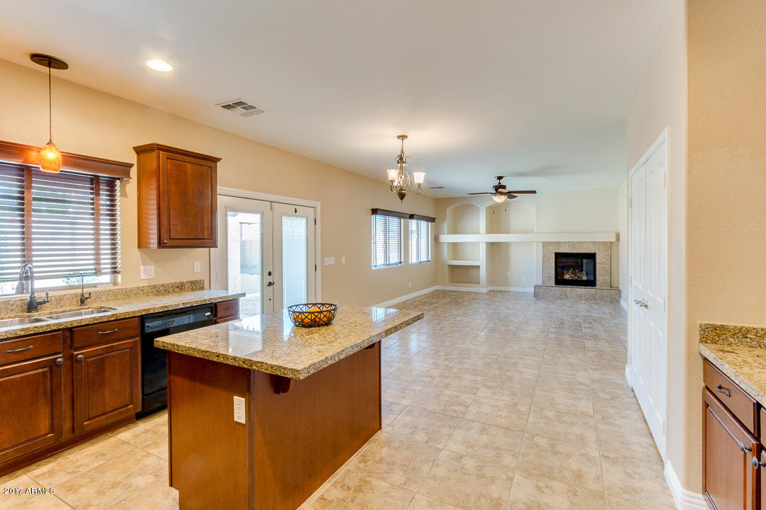 2770 E Mead Ct, Gilbert, AZ 85298 photo 11