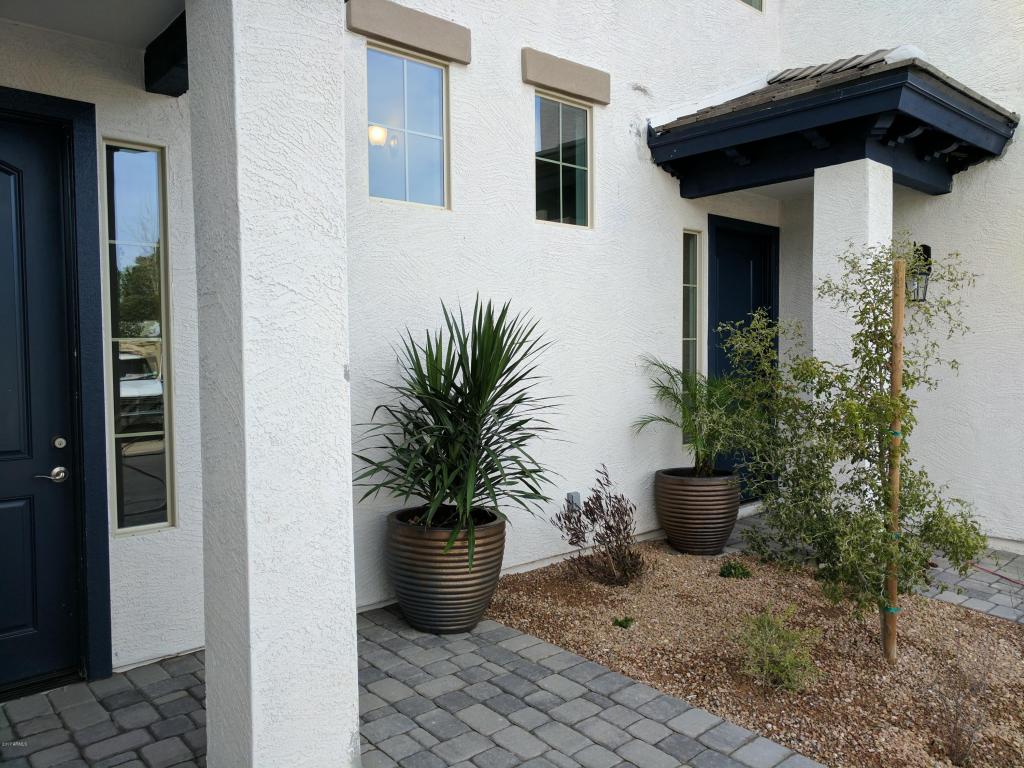 3050 N 33rd Pl, Phoenix, AZ 85018 photo 2