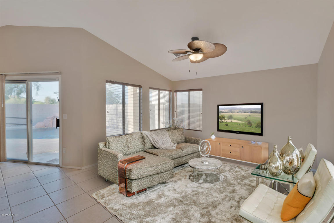 2133 E Saltsage Dr, Phoenix, AZ 85048 photo 8