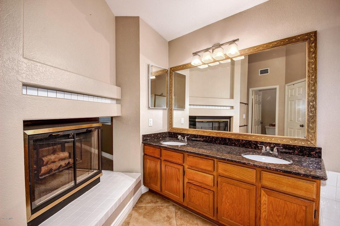 2210 Egret Ct, Gilbert, AZ 85234 photo 28