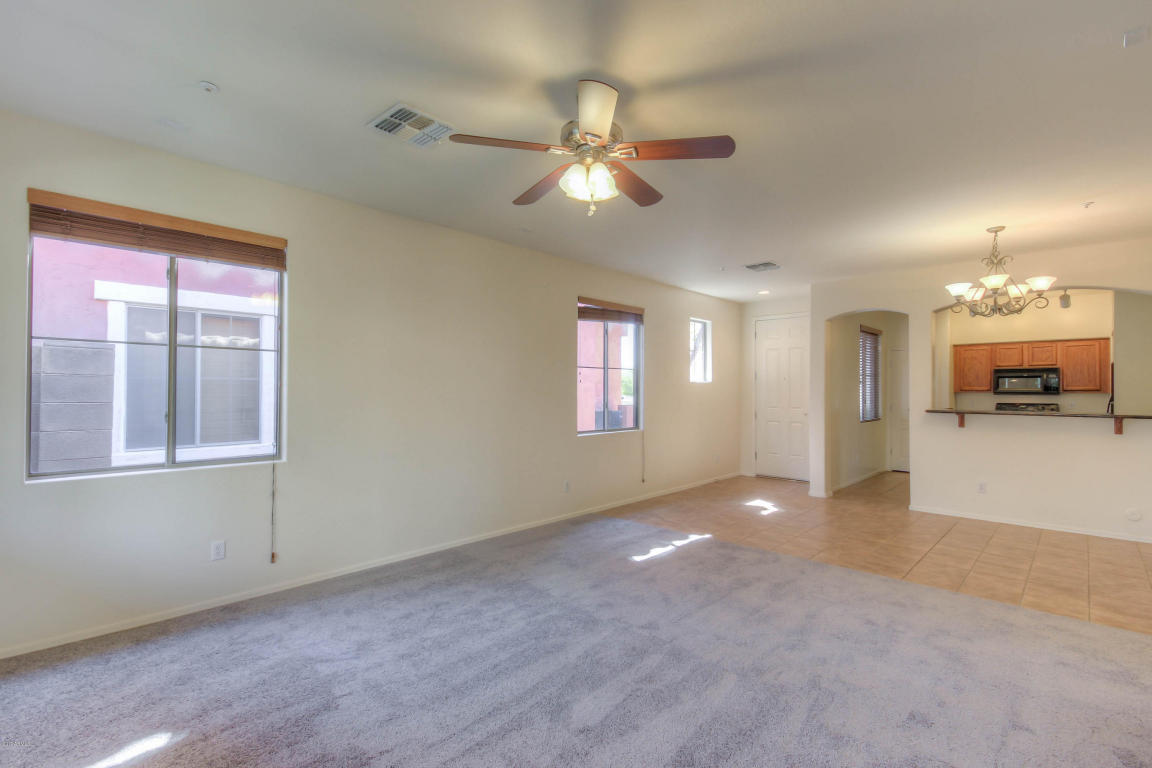 842 E Stottler Dr, Gilbert, AZ 85296 photo 2