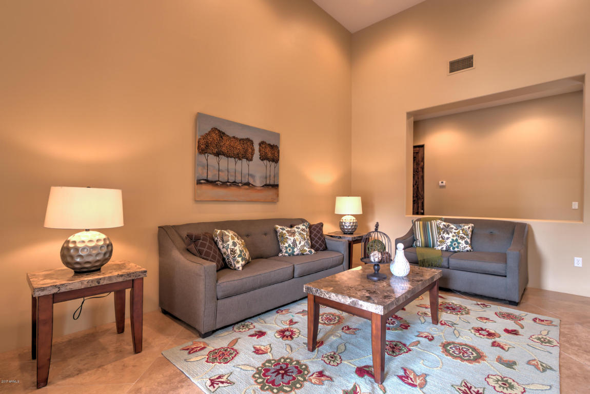 2239 E Bella Vista Ct, Gilbert, AZ 85298 photo 12