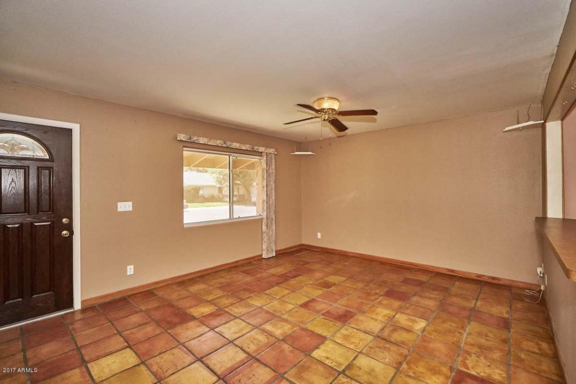 8210 W Montecito Ave, Phoenix, AZ 85033 photo 4